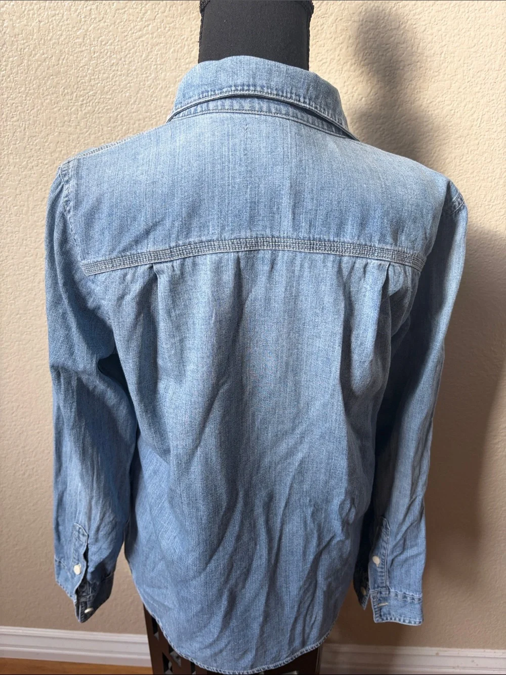 J.Crew Factory Chambray Button Front Shirt Women’s 16 Blue Cotton Long Sleeve